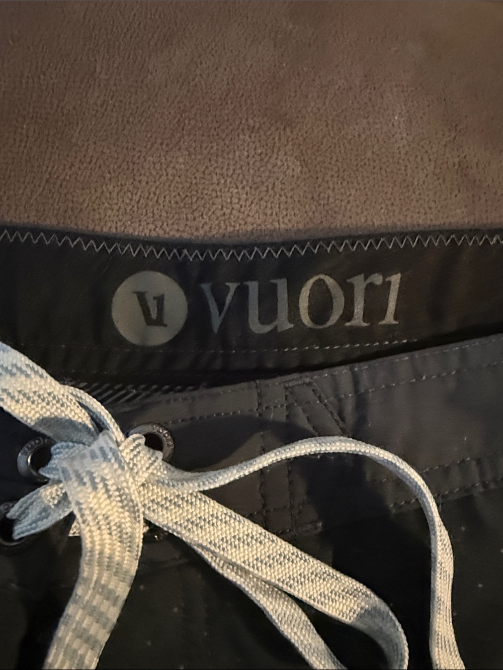 Vuori Men's Dark Navy Micro-Dot Swim Shorts Board Shorts - Picture 2 of 7